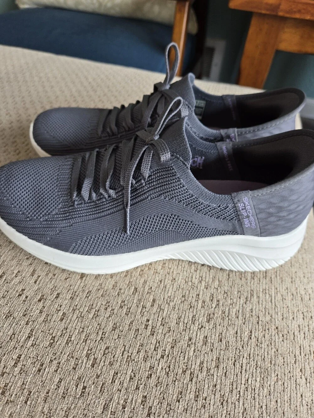 Sketchers Women's Gray Knit Slip-On Lace-Up Sneakers, 10M